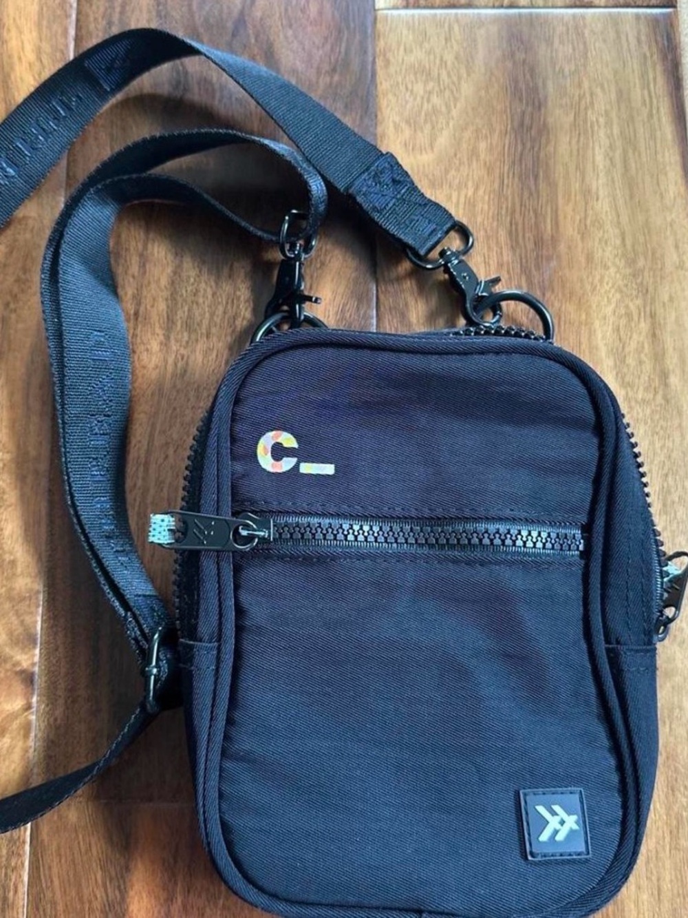 THREAD WALLETS Compact Crossbody Bag - Black
